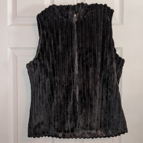 Carmin Black Soft Sleeveless Vest Hoodie Jacket M - Picture 3 of 12